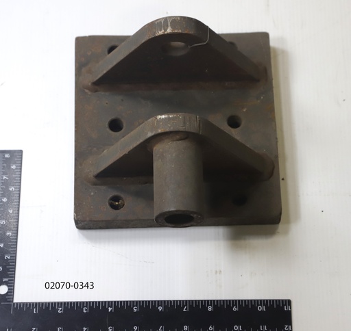 [HITCH BASE ASSY  (BOEING)] 02070-0343